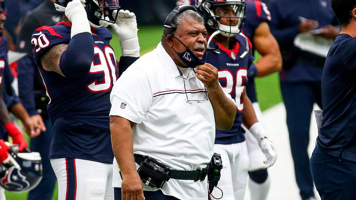 After nearly 40 seasons coaching in the NFL, Romeo Crennel, 74, announces retirement